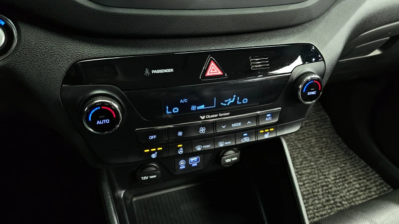 Hyundai Tucson 2.0 4WD MODERN autogeorge.com, снимка 17 - Автомобили и джипове - 51903467