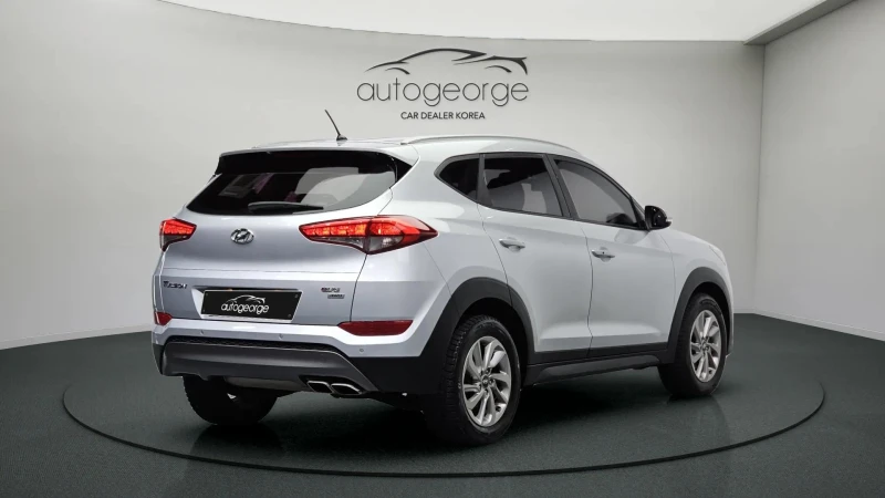 Hyundai Tucson 2.0 4WD MODERN autogeorge.com, снимка 2 - Автомобили и джипове - 51903467