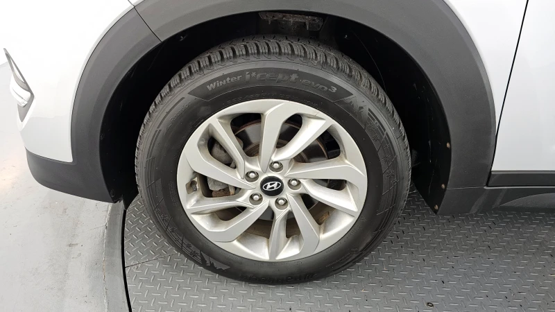 Hyundai Tucson 2.0 4WD MODERN autogeorge.com, снимка 5 - Автомобили и джипове - 51903467