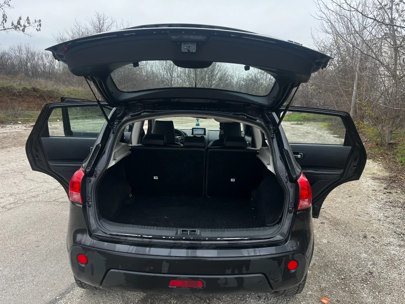 Nissan Qashqai, снимка 9 - Автомобили и джипове - 52752334