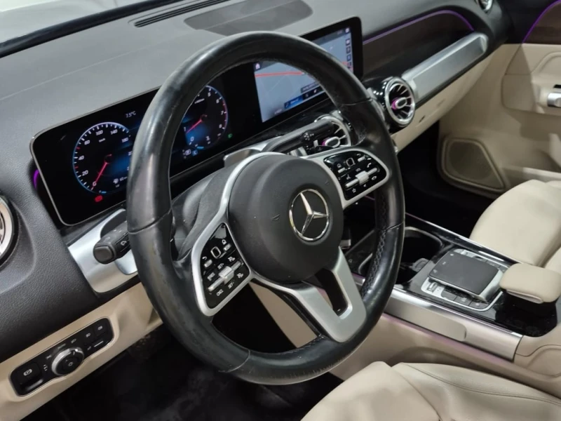 Mercedes-Benz GLB * 250 * CARFAX * ФИНАНСИРАНЕ* , снимка 11 - Автомобили и джипове - 53171736