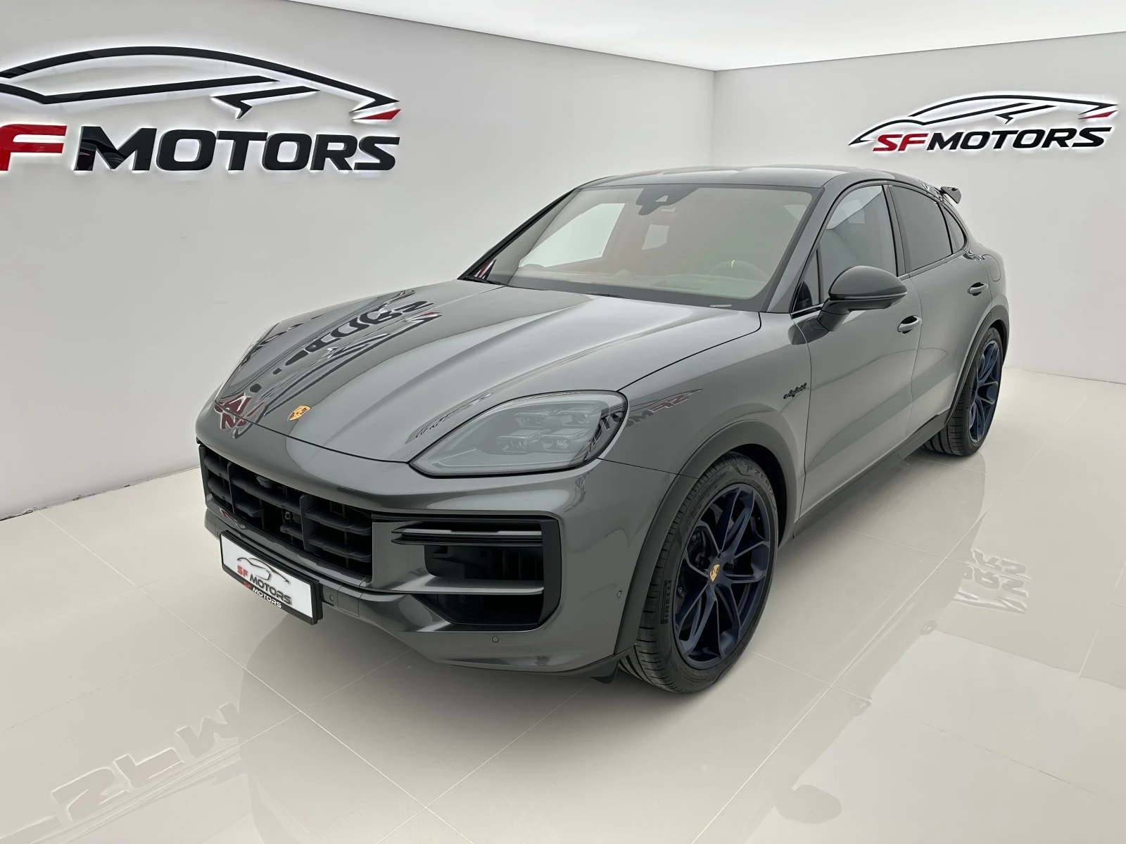 Porsche Cayenne Turbo E-Hybrid with GT Package - изображение 3