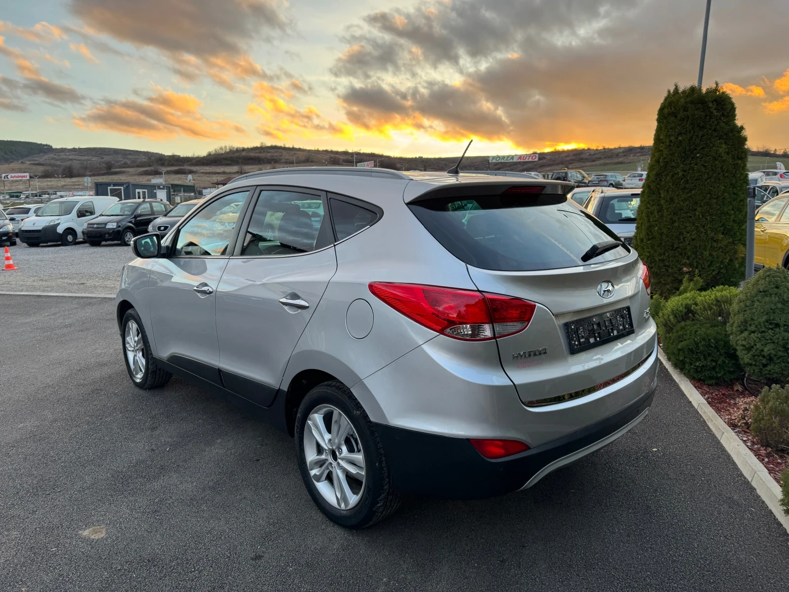 Hyundai IX35 1.7CRDI exclusive  - изображение 4