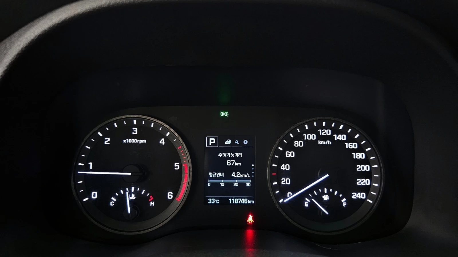 Hyundai Tucson 2.0 4WD MODERN - изображение 7