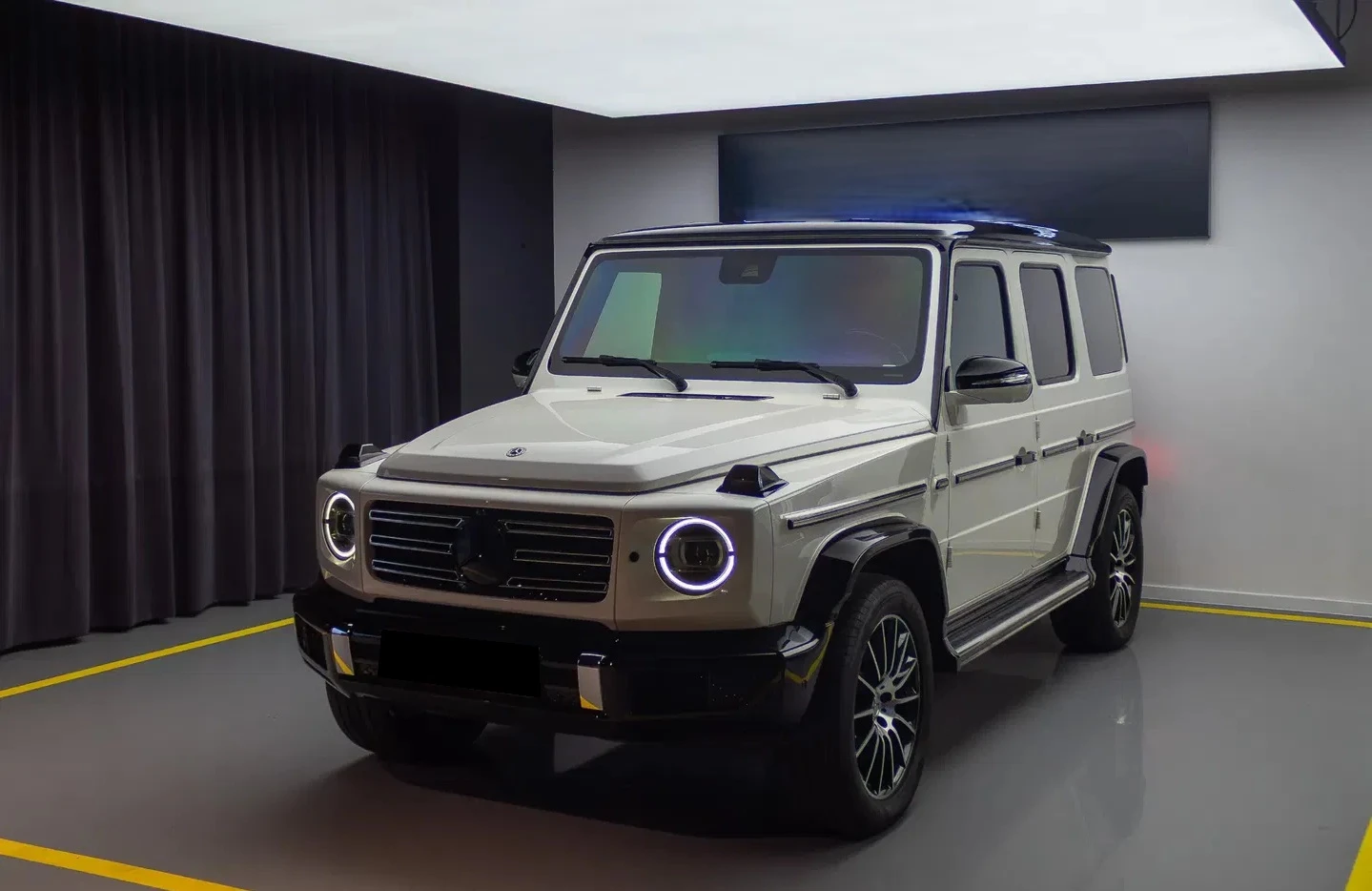 Mercedes-Benz G 350 d 4MATIC  - изображение 2