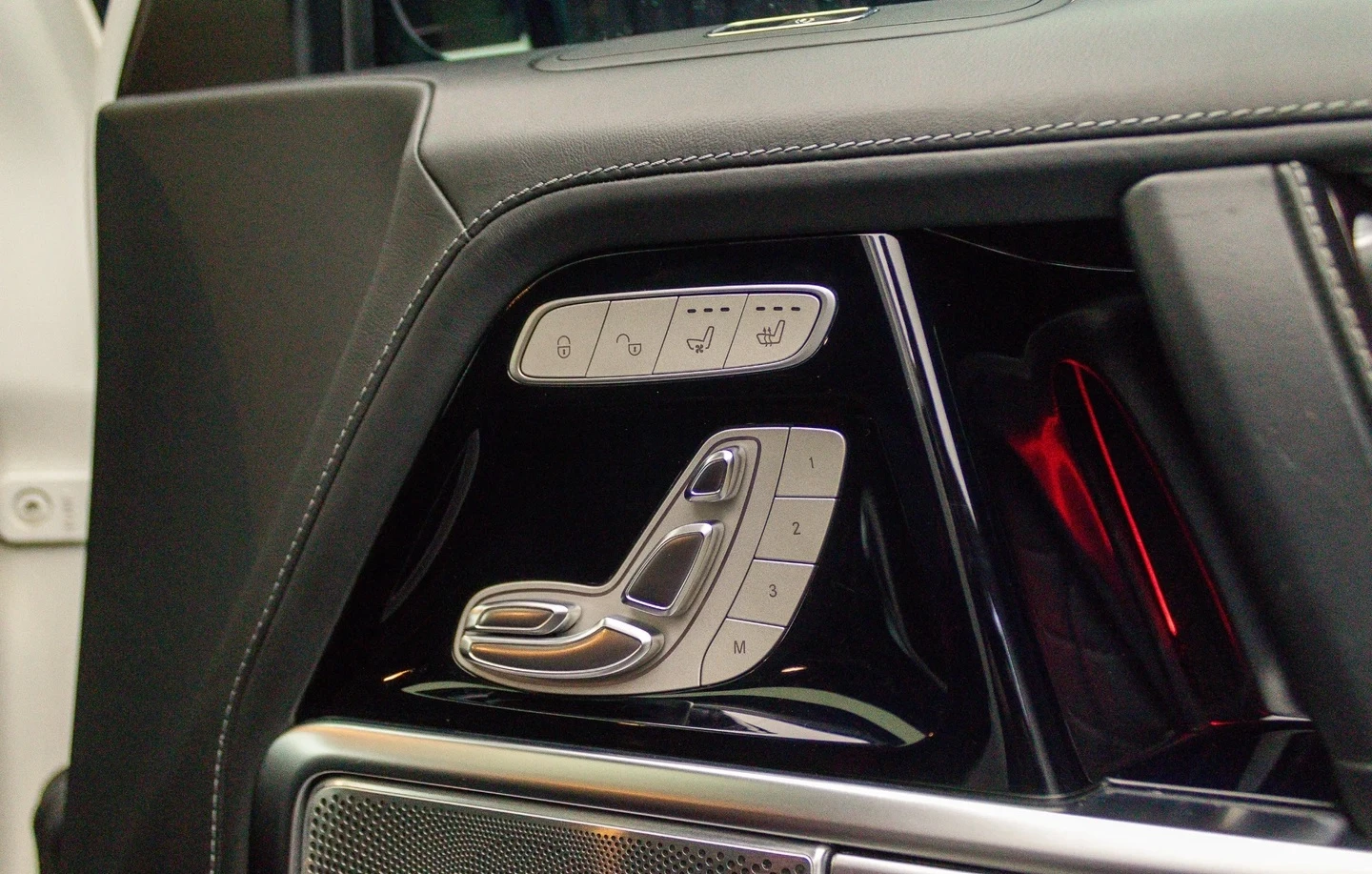 Mercedes-Benz G 350 d 4MATIC  - изображение 9