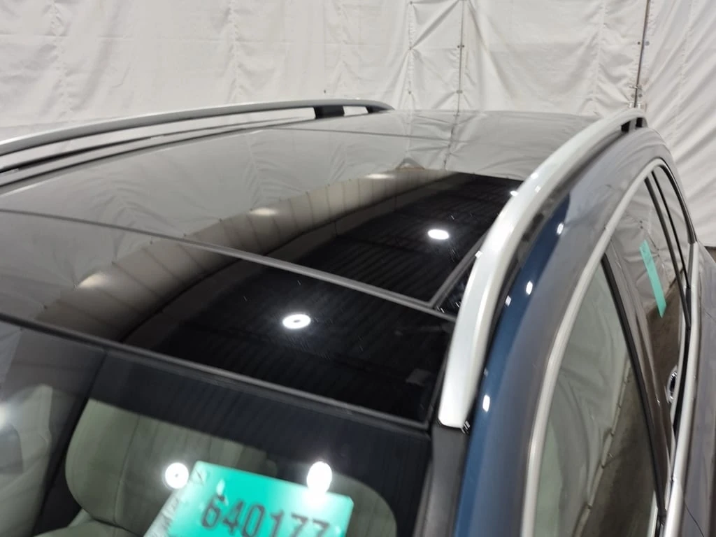 Mercedes-Benz GLB * 250 * CARFAX * ФИНАНСИРАНЕ*  - изображение 8