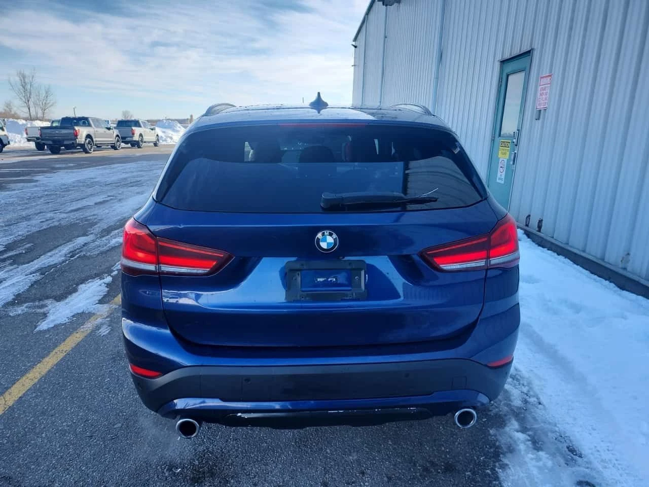 BMW X1  XDRIVE28I * KEYLESS GO* ПАМЕТ* ПОДГРЕВИ* CARFAX * - изображение 5