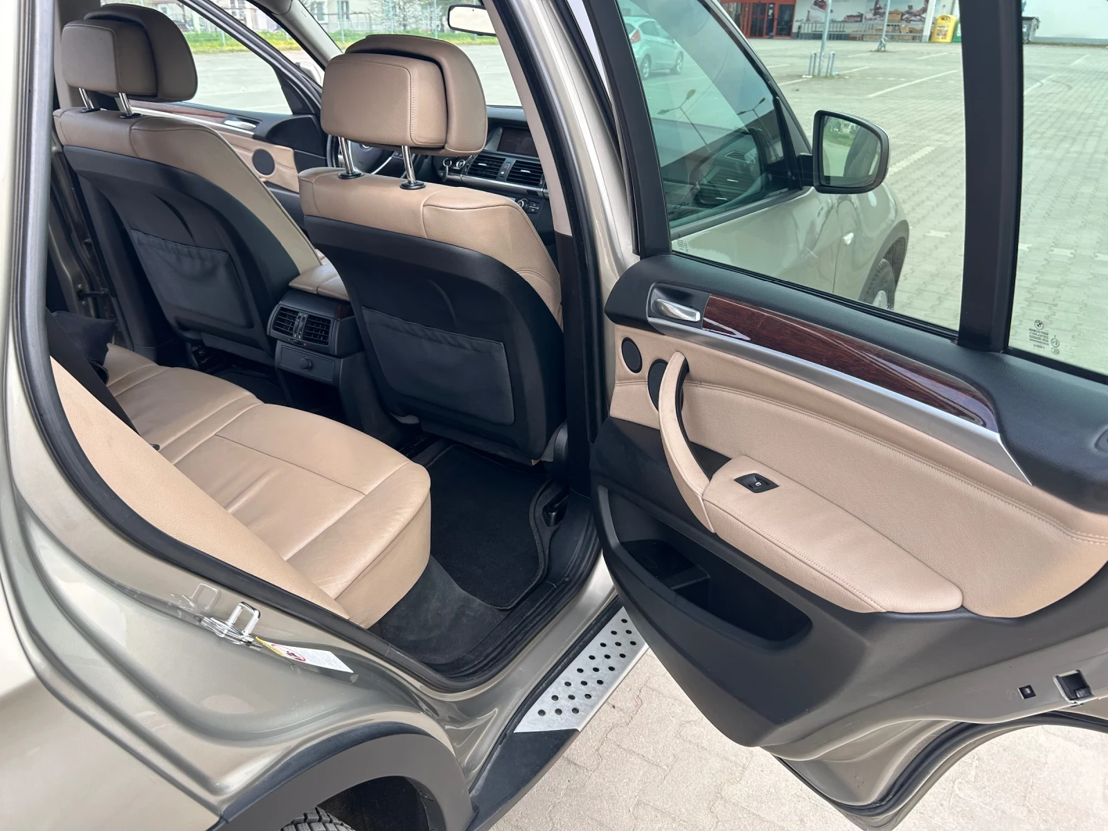 BMW X5 E70, снимка 9 - Автомобили и джипове - 54195206