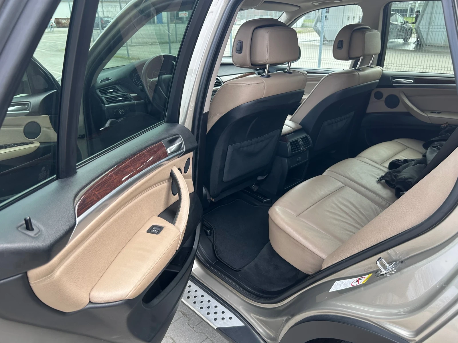 BMW X5 E70, снимка 8 - Автомобили и джипове - 54195206