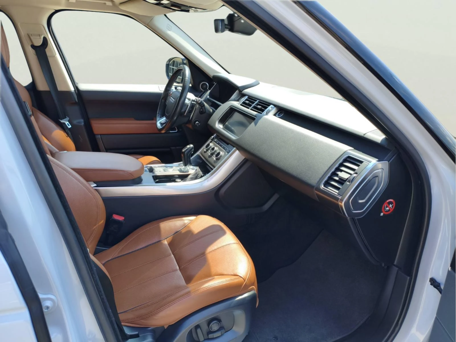 Land Rover Range Rover Sport 3.0, снимка 9 - Автомобили и джипове - 54348283