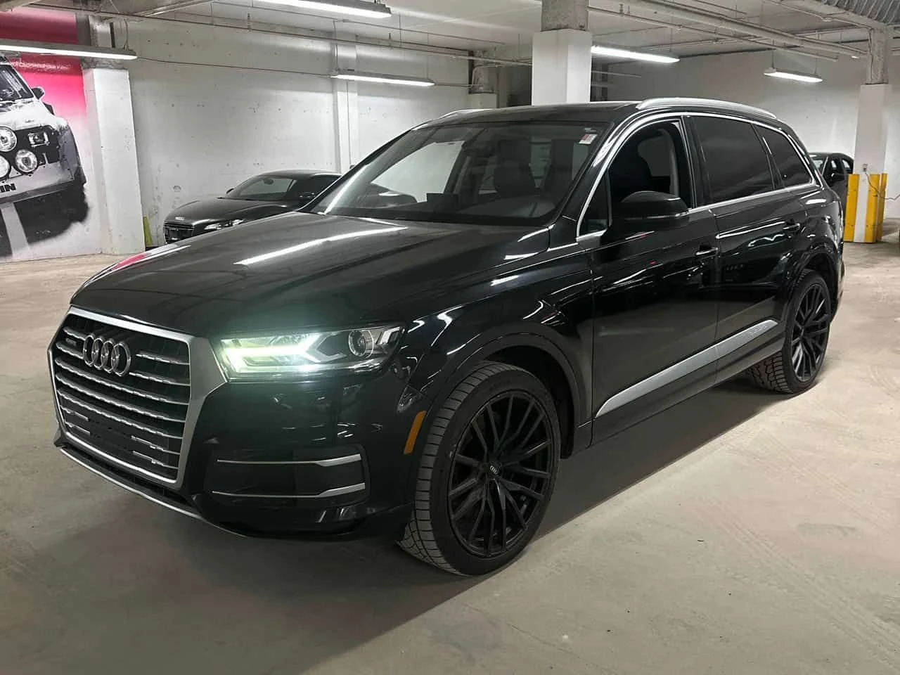 Audi Q7 KOMFORT * ПОДГРЕВ* ПАНОРАМА* КАМЕРА* 
