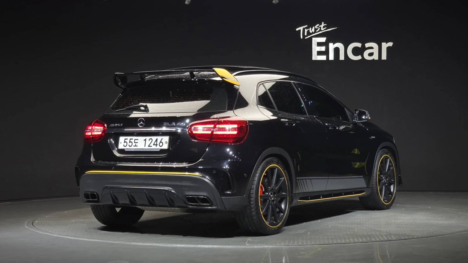 Mercedes-Benz GLA 45 AMG 50TH ANNICERSARY EDITION* КРАЙНА ЦЕНА, снимка 3 - Автомобили и джипове - 55235859