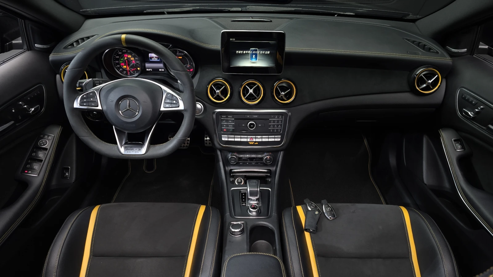 Mercedes-Benz GLA 45 AMG 50TH ANNICERSARY EDITION* КРАЙНА ЦЕНА, снимка 7 - Автомобили и джипове - 55235859