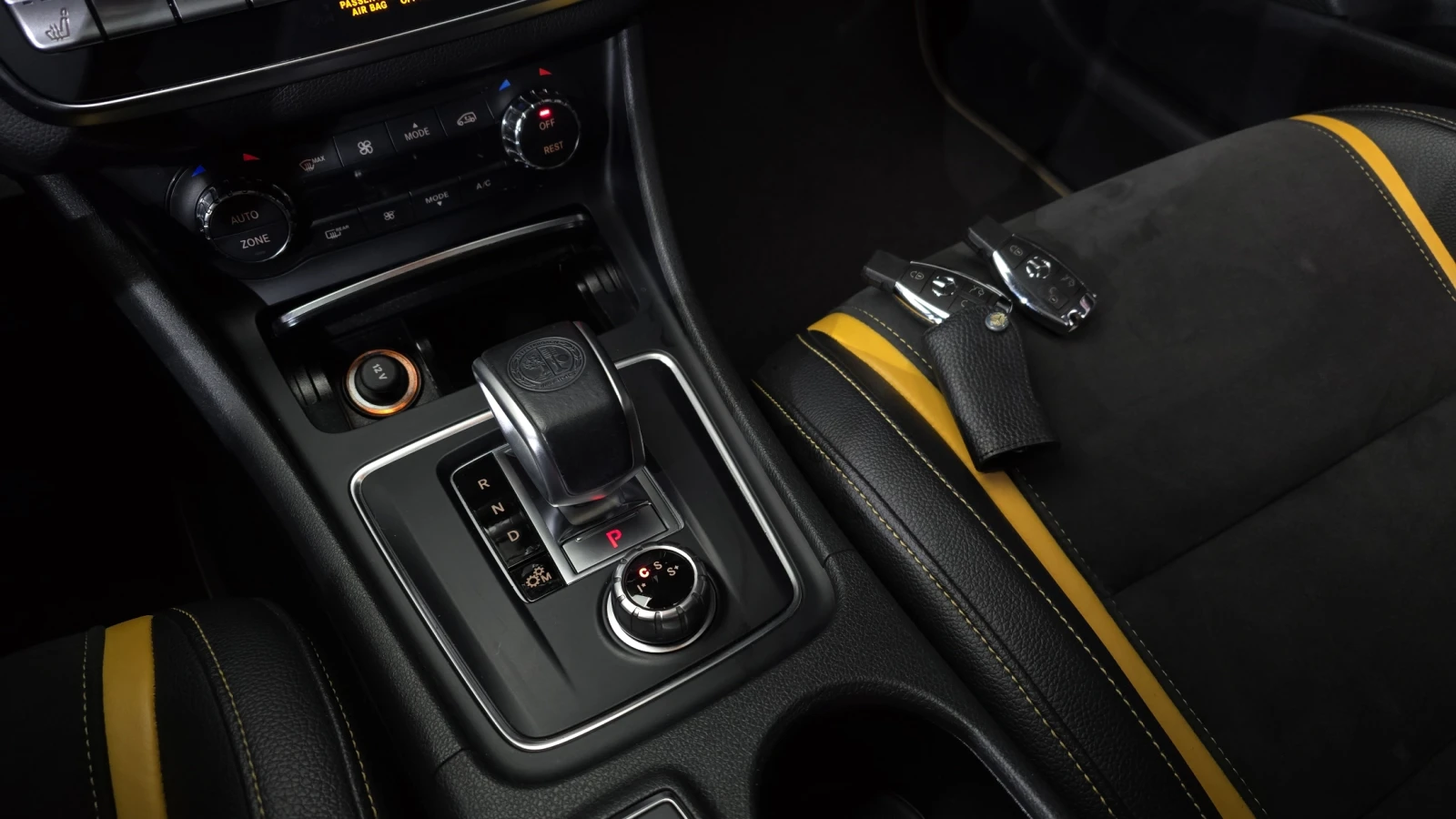 Mercedes-Benz GLA 45 AMG 50TH ANNICERSARY EDITION* КРАЙНА ЦЕНА, снимка 12 - Автомобили и джипове - 55235859