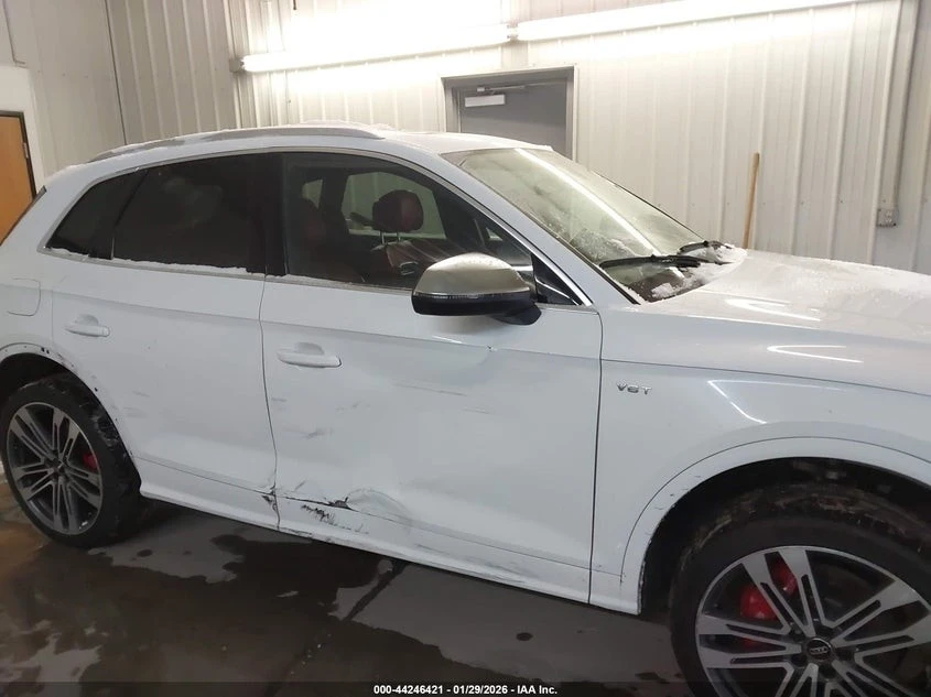 Audi SQ5 QUATTRO* PREMIUM* PLUS* ДИГ* ТАБЛО* ПАНОРАМА* , снимка 6 - Автомобили и джипове - 55373813