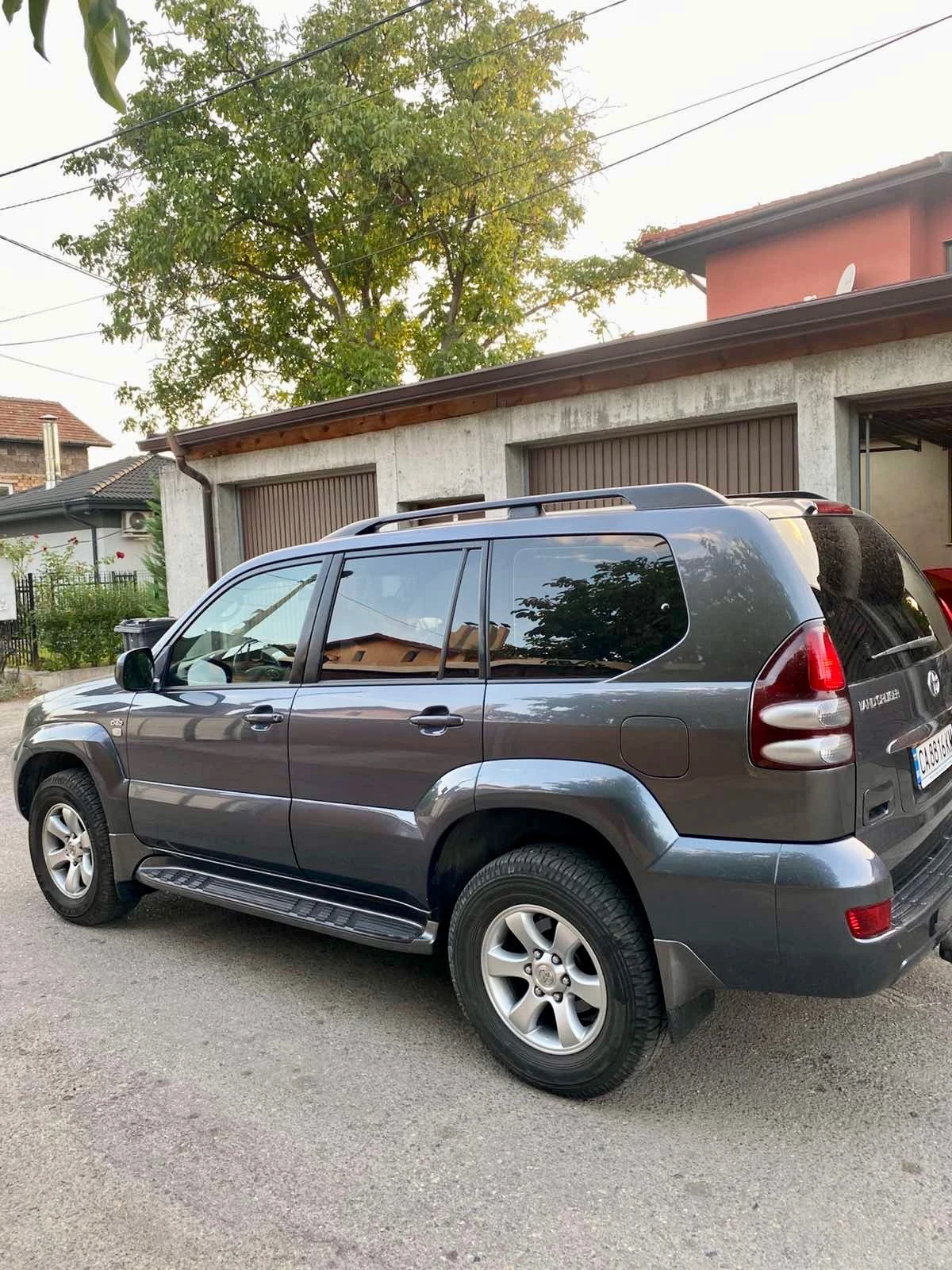 Toyota Land cruiser L120, снимка 4 - Автомобили и джипове - 56093871