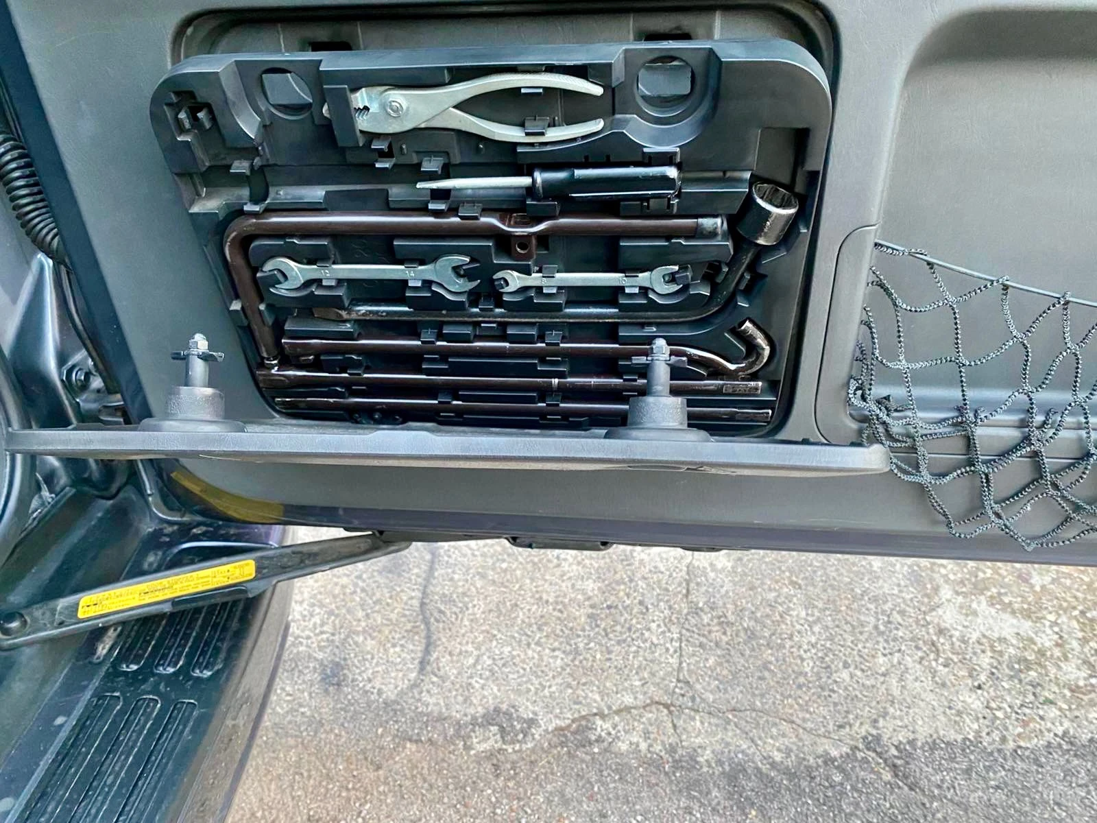 Toyota Land cruiser L120, снимка 13 - Автомобили и джипове - 56093871