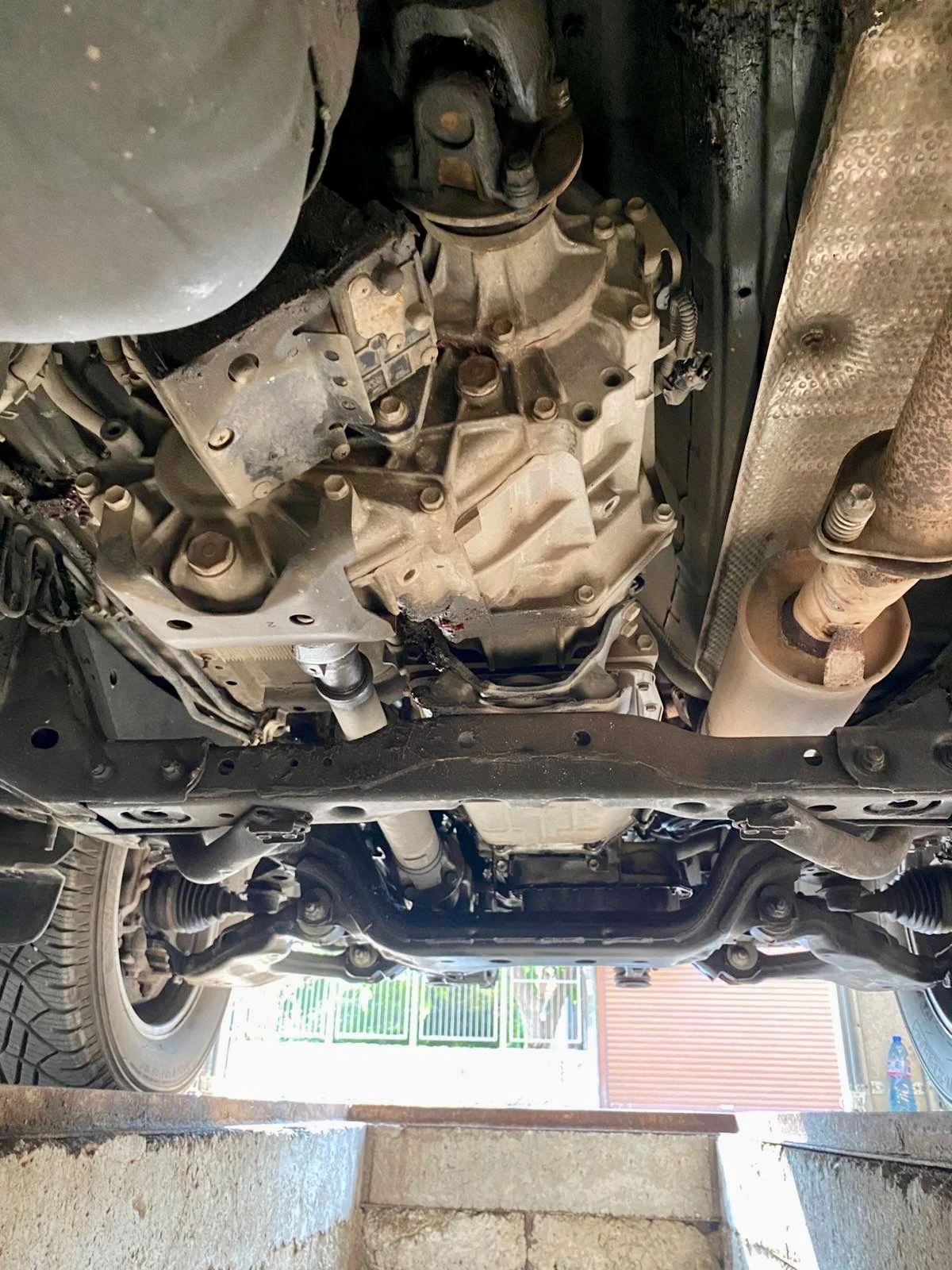 Toyota Land cruiser L120, снимка 15 - Автомобили и джипове - 56093871