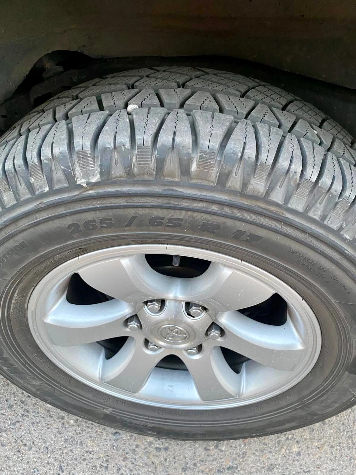 Toyota Land cruiser L120, снимка 14 - Автомобили и джипове - 56093871