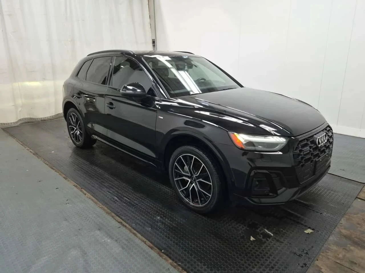 Audi Q5, снимка 2 - Автомобили и джипове - 56685196