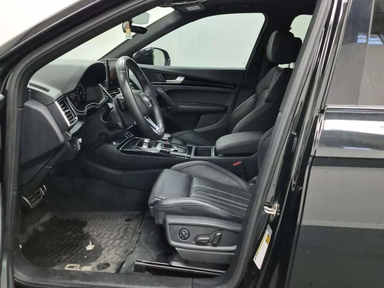 Audi Q5, снимка 9 - Автомобили и джипове - 56685196