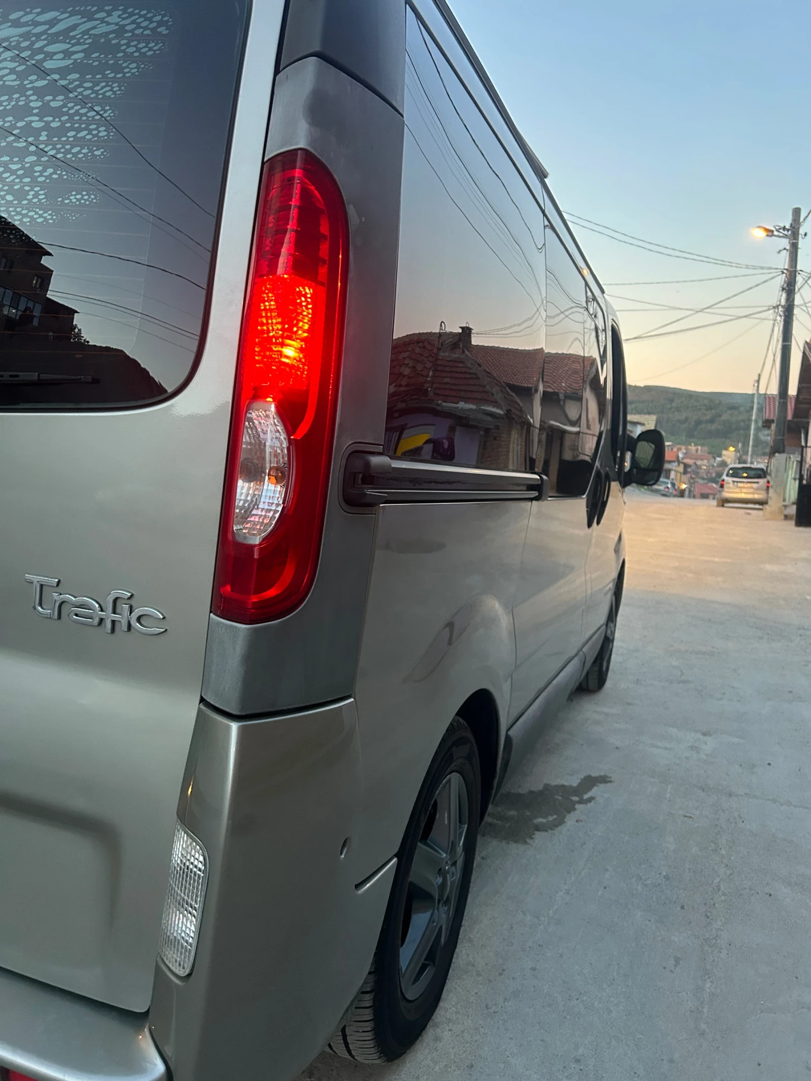 Renault Trafic  - изображение 7