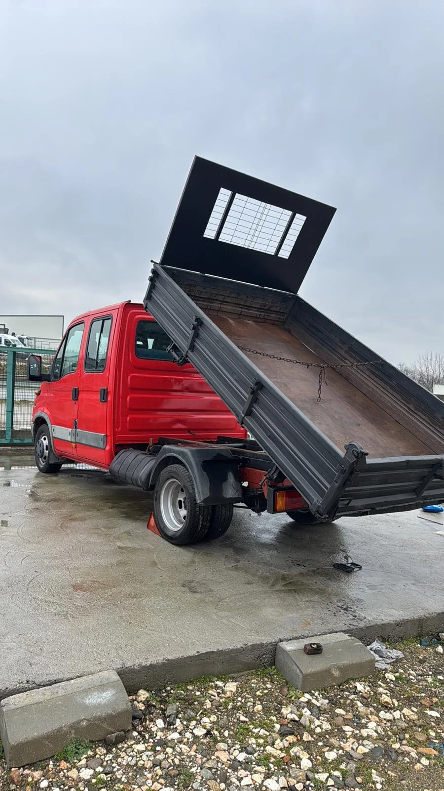 Iveco Daily 2.8 6 sp 35c13 - изображение 2