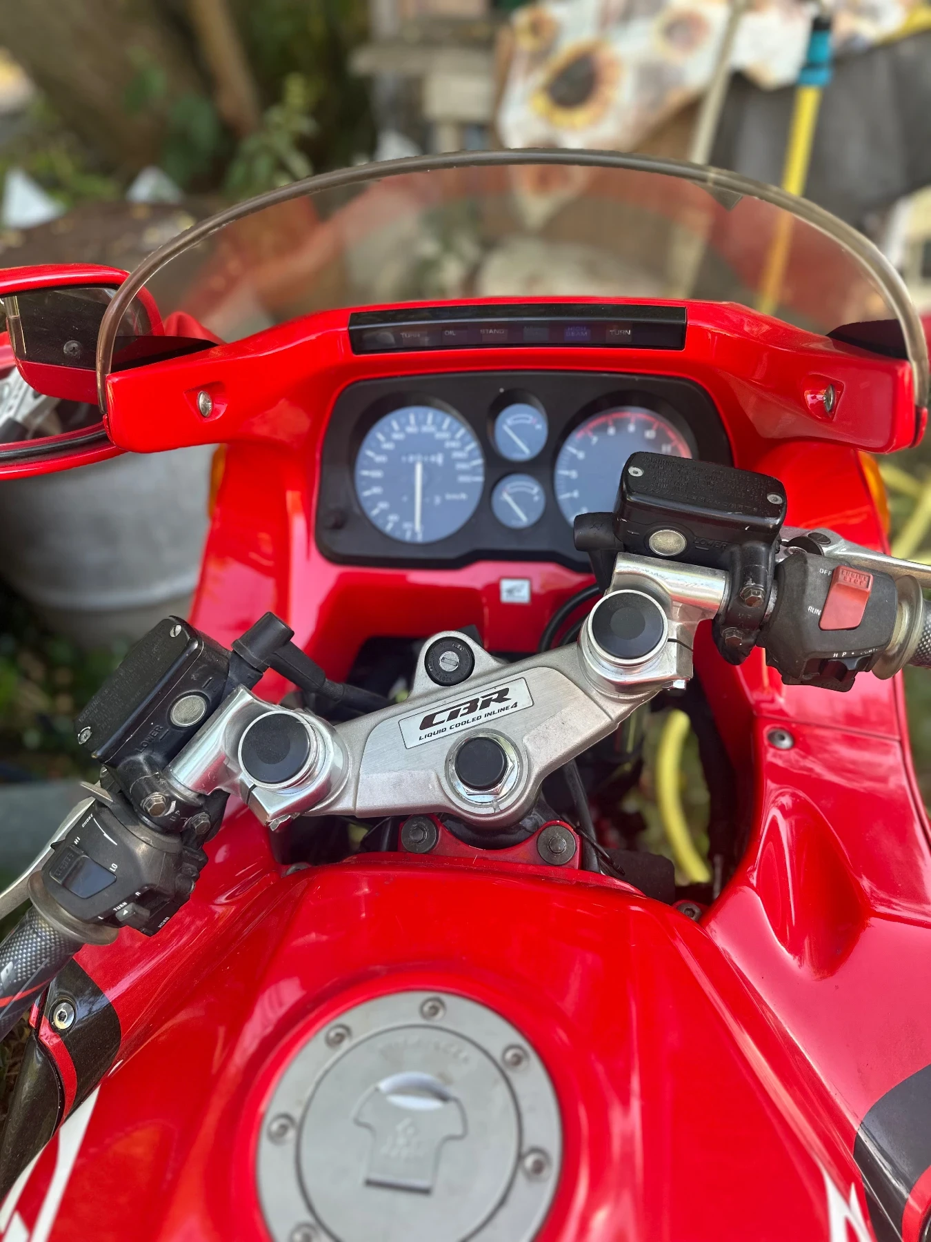 Honda Cbr 1000F - изображение 2