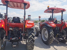Трактор CASE IH 65C, снимка 3