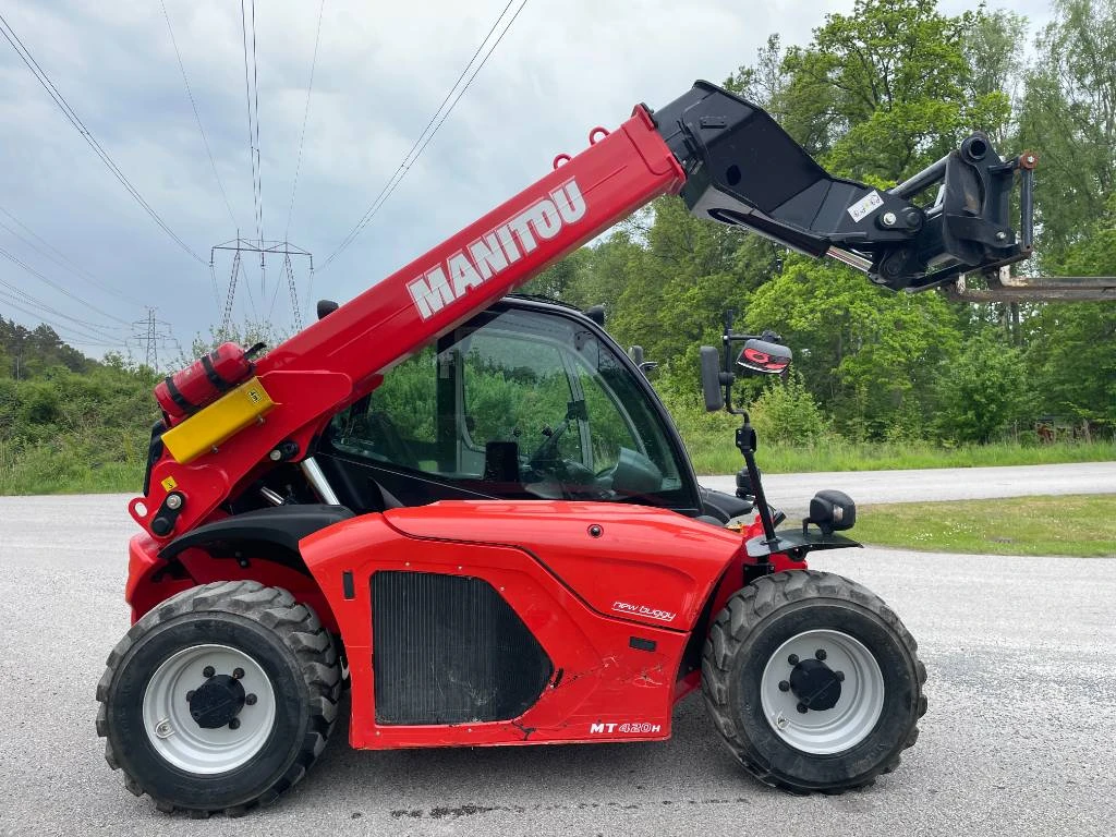 Телескопични товарачи Manitou MT 420 H