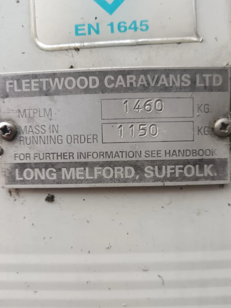 Каравана Fleetwood Colchester , снимка 16 - Каравани и кемпери - 52809250