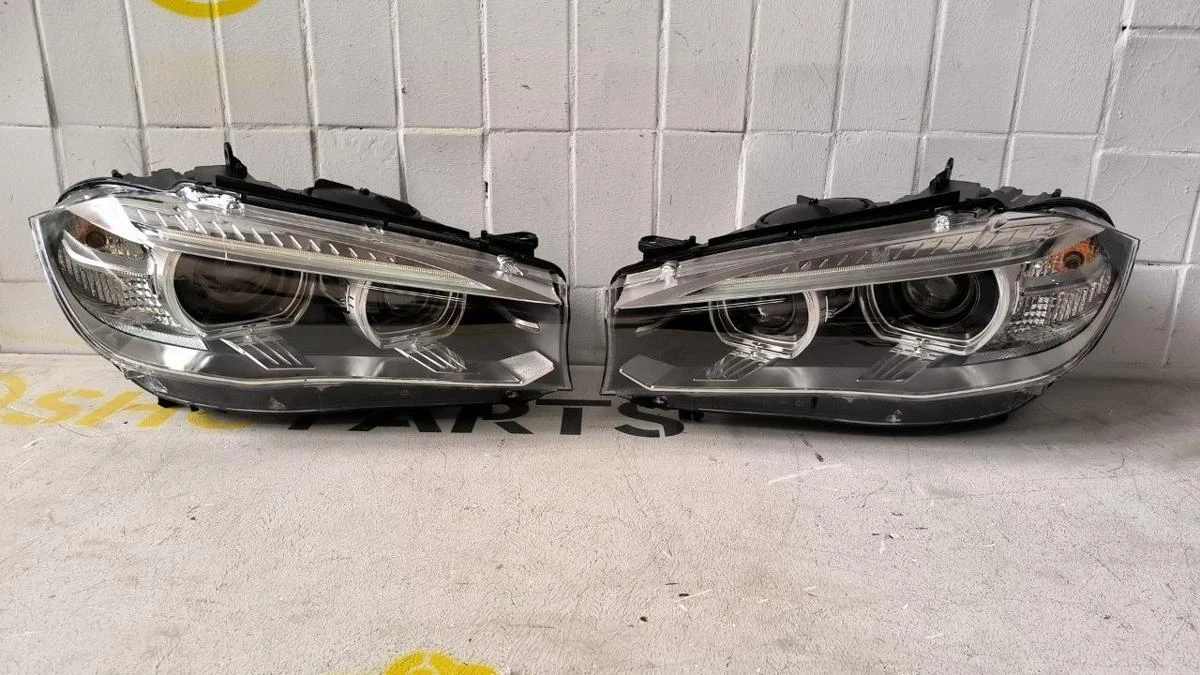 Комплект фарове BMW X5 F15 Bi-Xenon, USA/EU