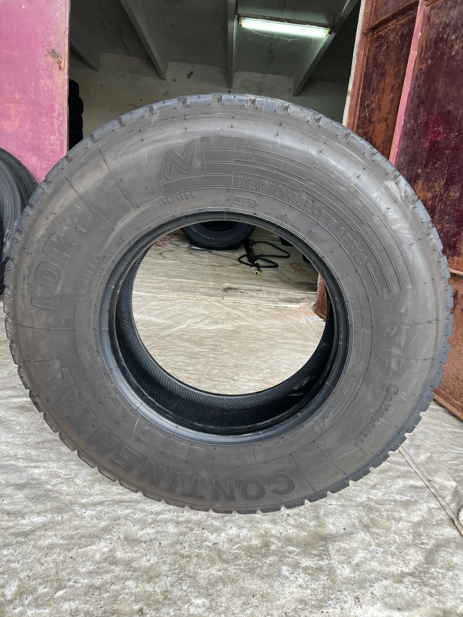 ���� 235/85R17.5 | Mobile.bg � ����������� 7