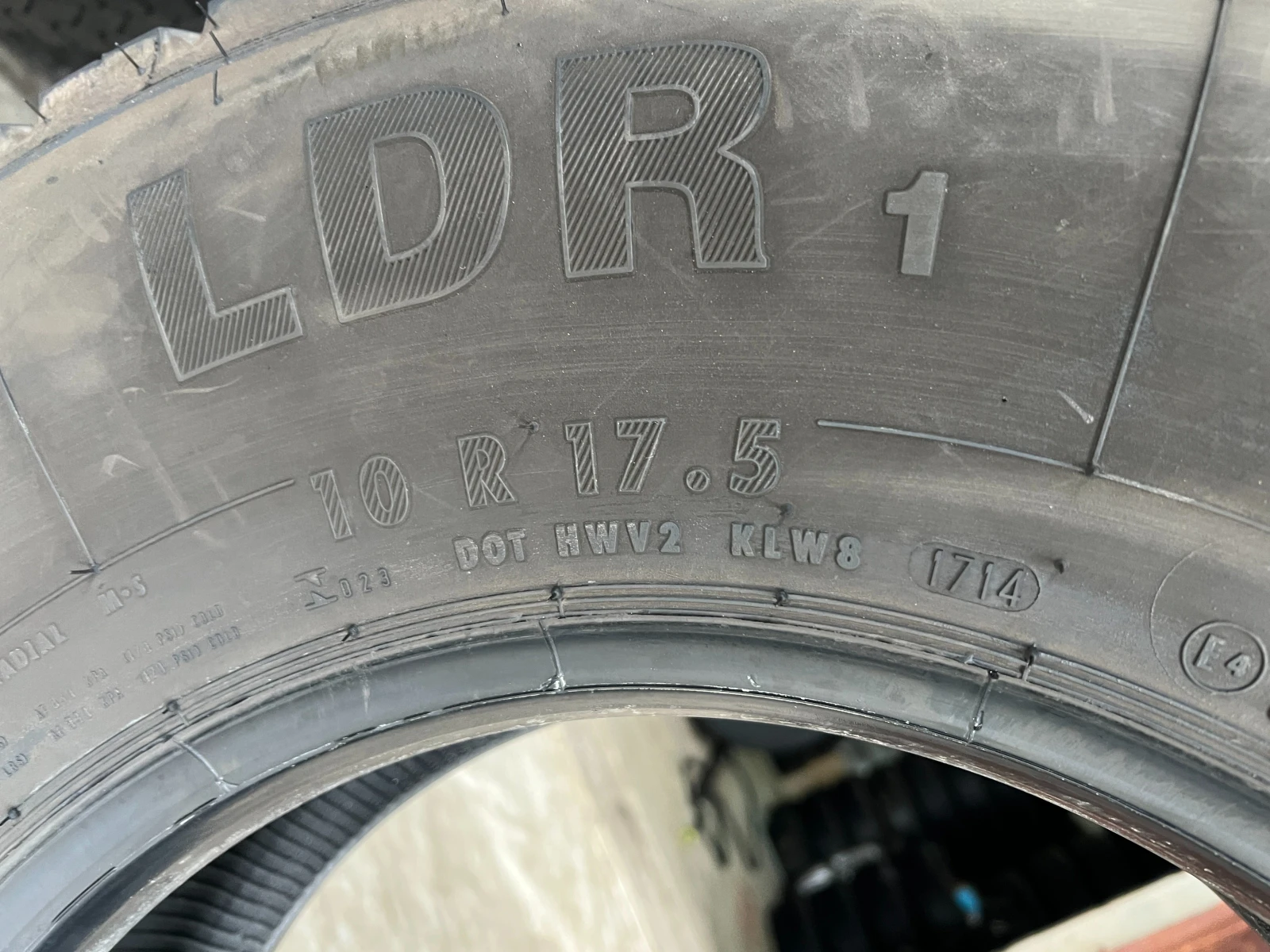 ���� 235/85R17.5 | Mobile.bg � ����������� 17