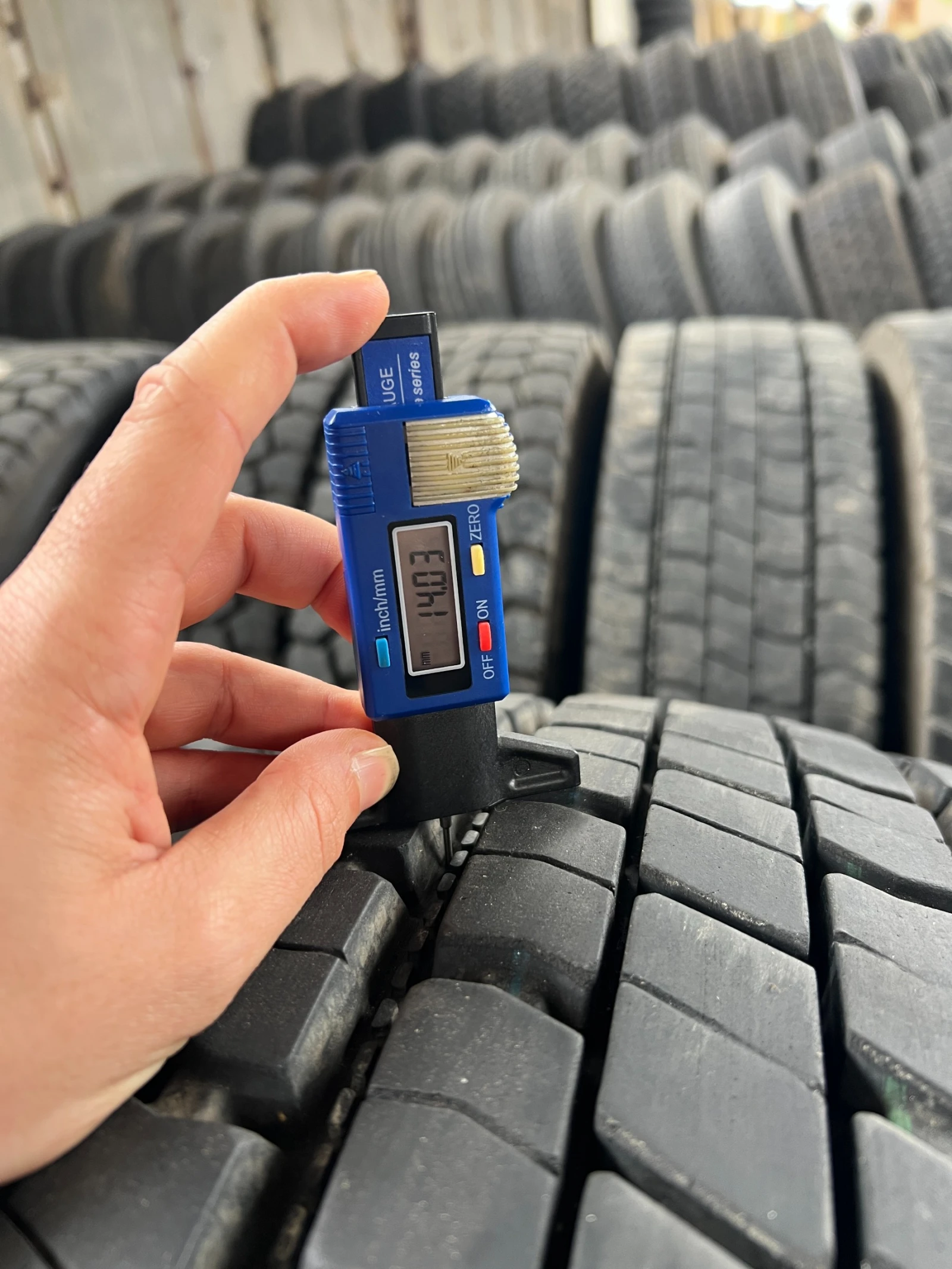 ���� 235/85R17.5 | Mobile.bg � ����������� 5