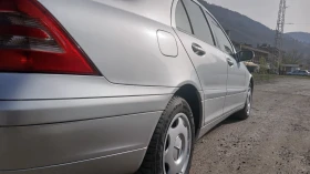 Mercedes-Benz C 220, снимка 4