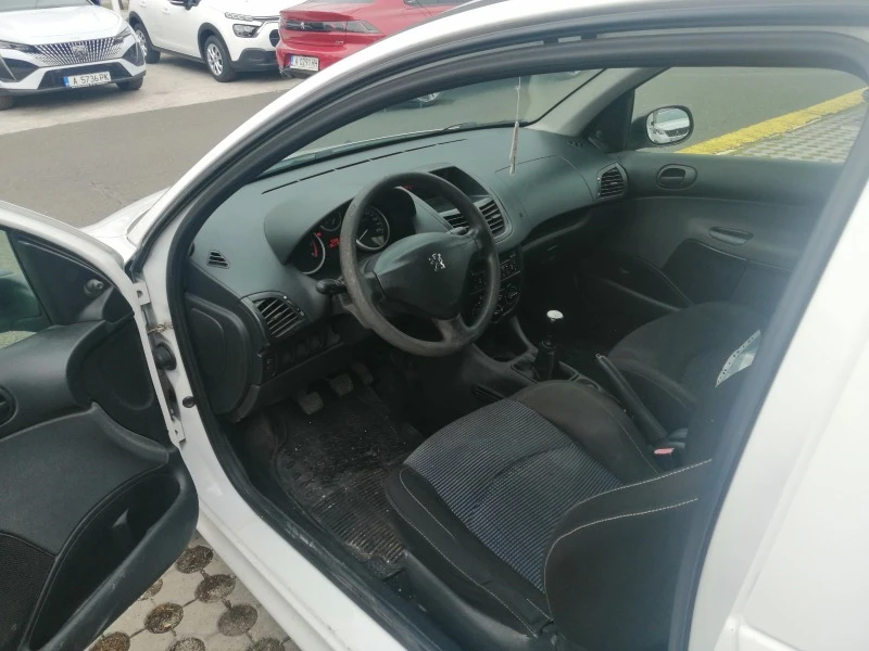 Peugeot 206, снимка 5 - Автомобили и джипове - 44305106