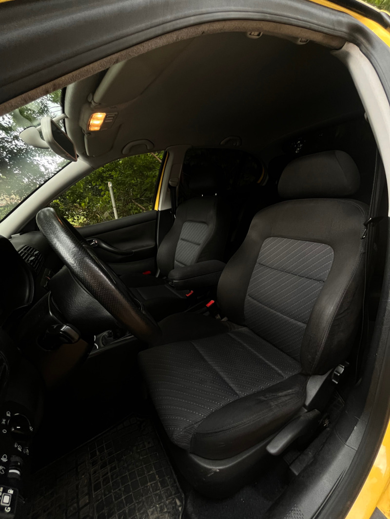 Seat Leon, снимка 5 - Автомобили и джипове - 45878831