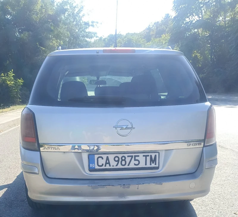 Opel Astra 1.7Cdti, снимка 7 - Автомобили и джипове - 48308970