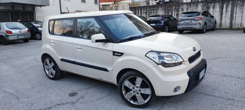 Kia Soul 1.6CRDI 128к.с., снимка 3 - Автомобили и джипове - 49183828