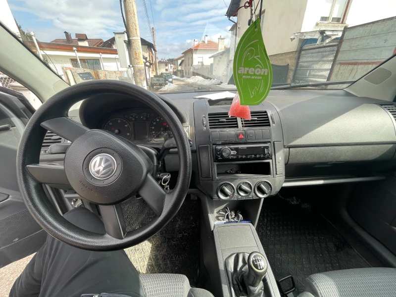 VW Polo, снимка 13 - Автомобили и джипове - 49318076