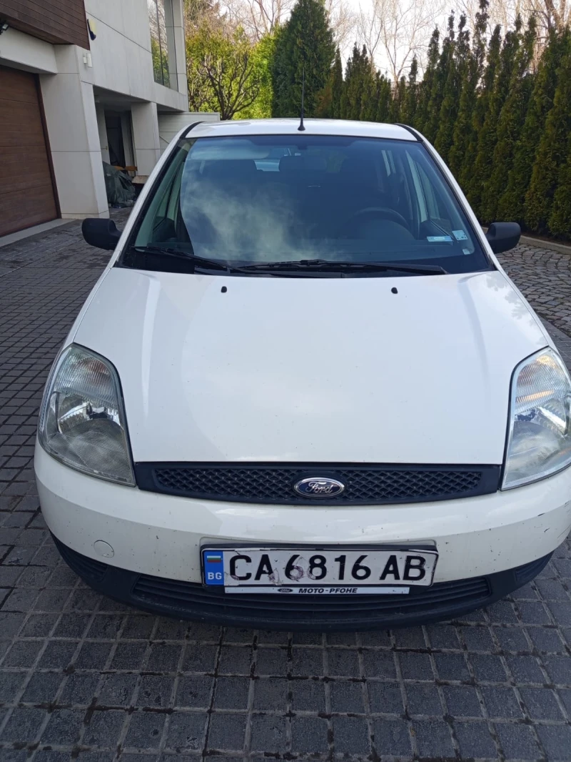 Ford Fiesta 1.3I, снимка 1 - Автомобили и джипове - 49562356