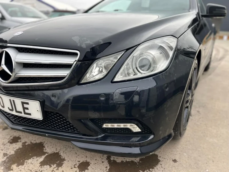 Mercedes-Benz E 250, снимка 3 - Автомобили и джипове - 49710029