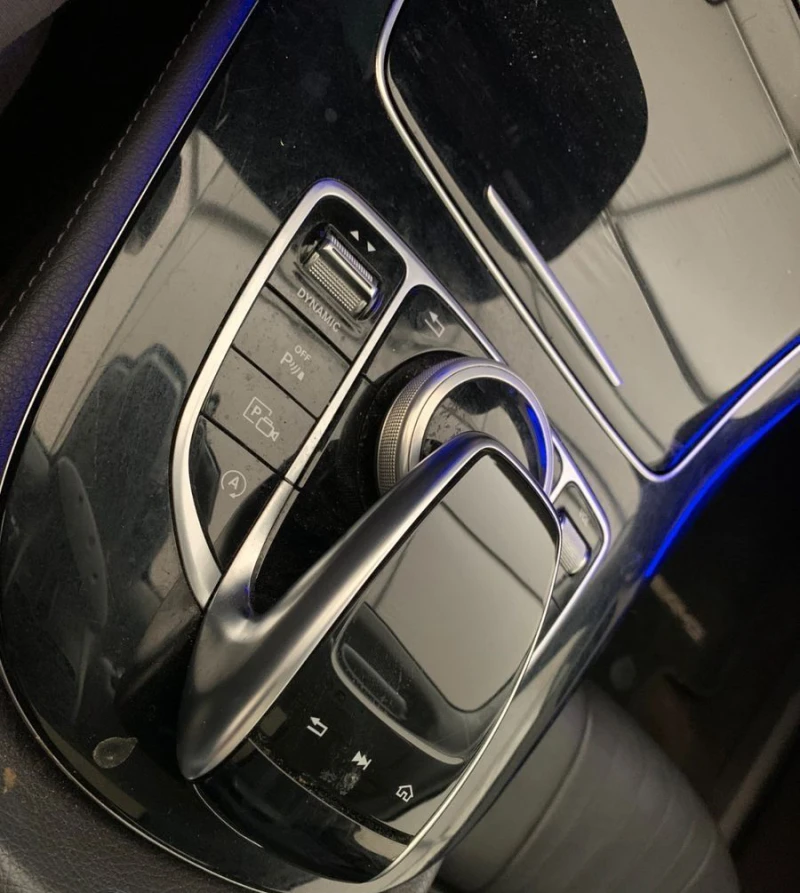 Mercedes-Benz CLS 350 4MATIC/286HP/AMG/MULTIBEAM/PANO/360/NAVI/445vpr, снимка 11 - Автомобили и джипове - 50314655