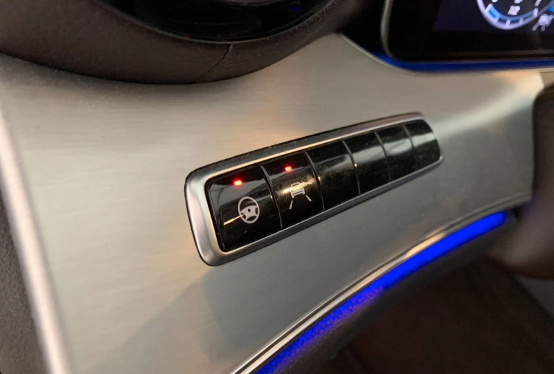 Mercedes-Benz CLS 350 4MATIC/286HP/AMG/MULTIBEAM/PANO/360/NAVI/445vpr, снимка 13 - Автомобили и джипове - 50314655