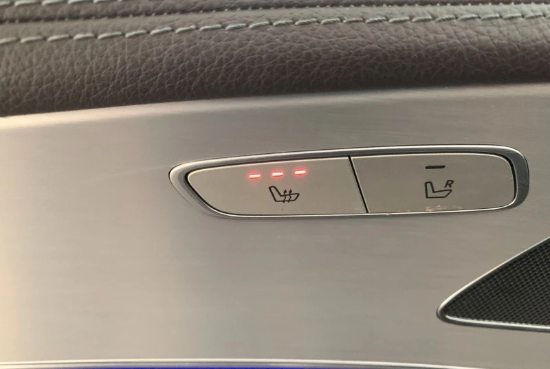 Mercedes-Benz CLS 350 4MATIC/286HP/AMG/MULTIBEAM/PANO/360/NAVI/445vpr, снимка 14 - Автомобили и джипове - 50314655