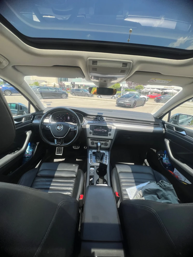 VW Passat Alltrack / 360 / ParkPilot / Massage /, снимка 10 - Автомобили и джипове - 50992823