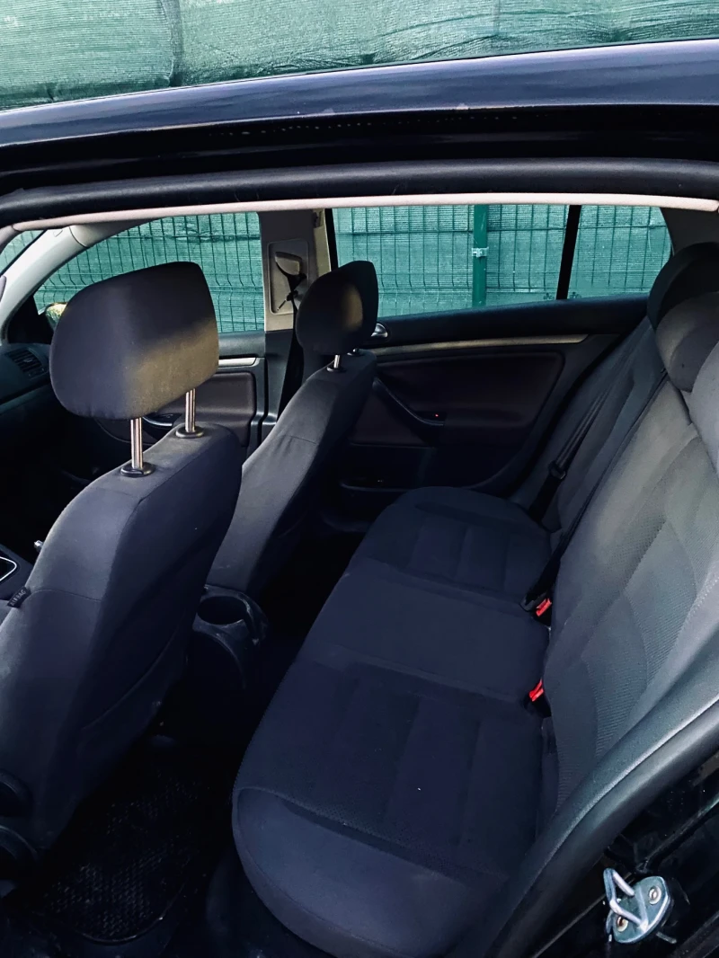 VW Golf, снимка 7 - Автомобили и джипове - 52906339