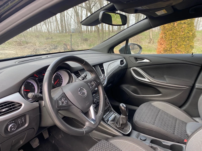 Opel Astra  1.5CDTI, снимка 10 - Автомобили и джипове - 53002657